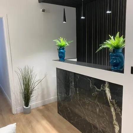 Etnea Room's 4* 卡塔尼亚