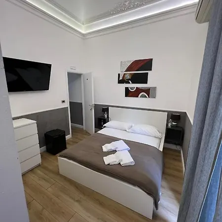 Etnea Room's 4* 卡塔尼亚