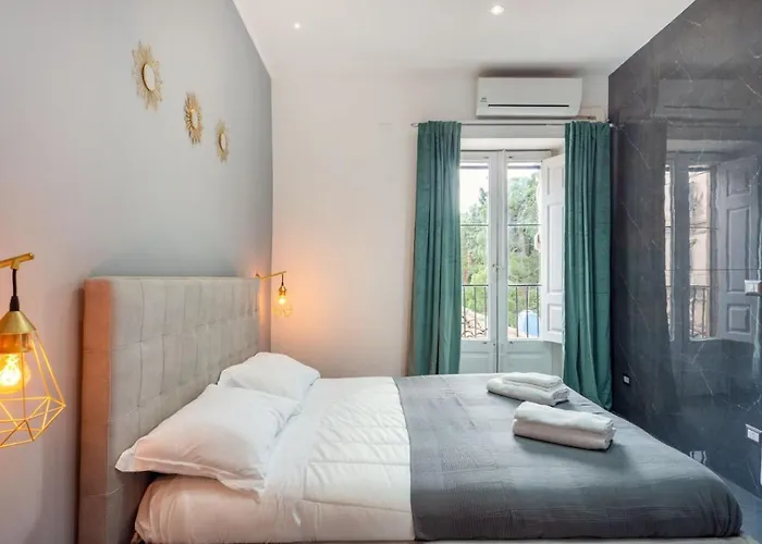 Etnea Room's Konukevi 4*